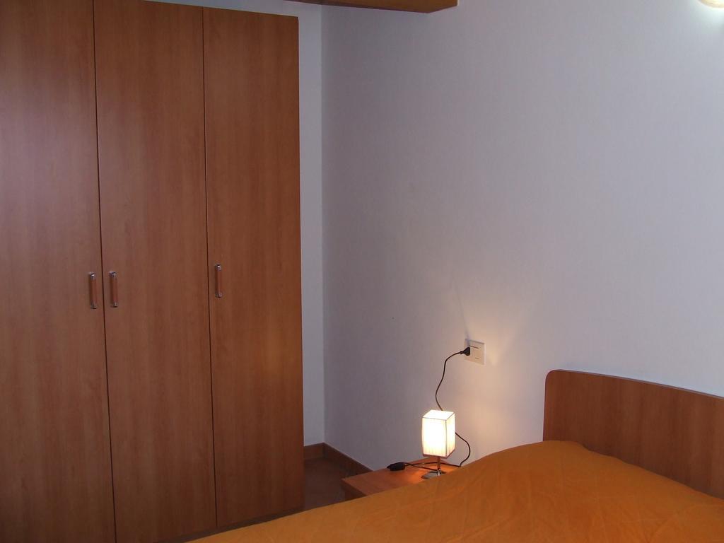 Baby Apartment Dervio Exterior photo