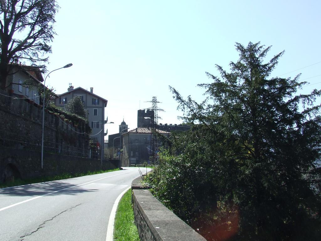 Baby Apartment Dervio Exterior photo
